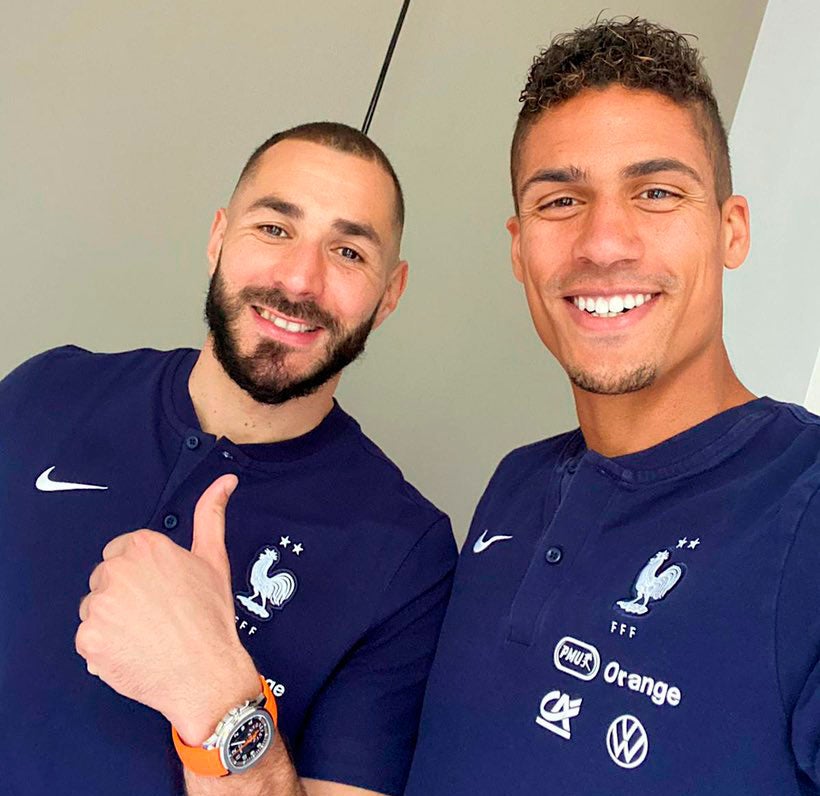 El delantero junto a Varane