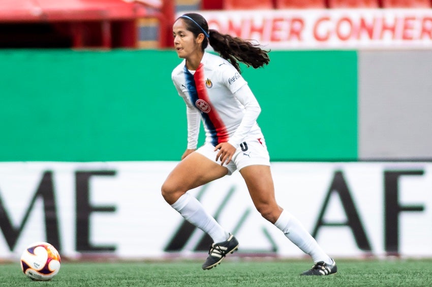 Miriam García durante un partido con las Chivas