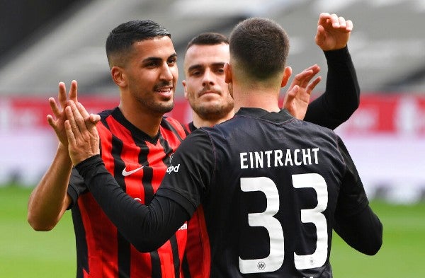 André Silva celebra