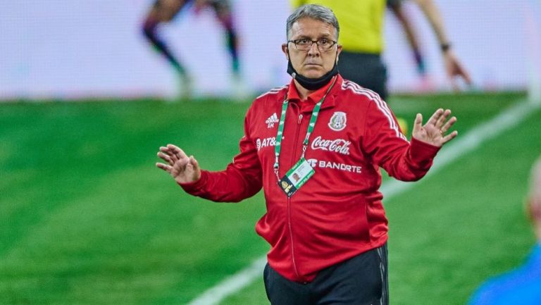 Gerardo Martino en el partido entre México e Islandia