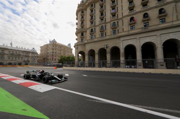 Lewis Hamilton en el GP de Azerbaiyán