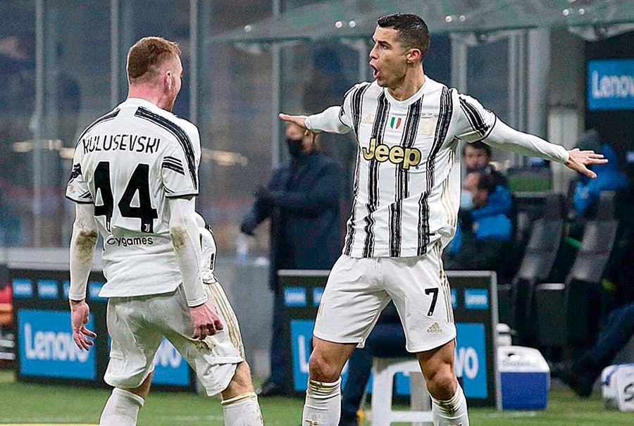 Cristiano Ronaldo festeja con la Juventus