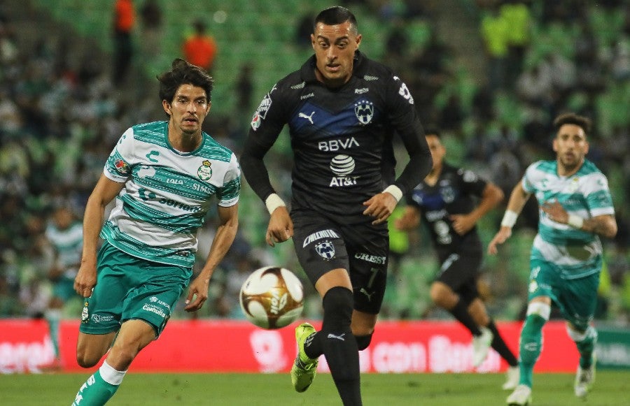 Funes Mori ante Santos