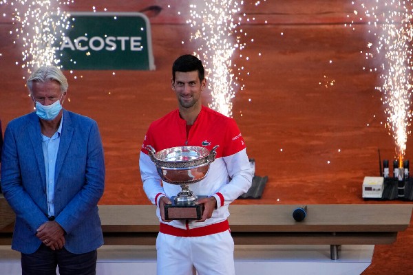 Novak Djokovic en la premiación del Roland Garros