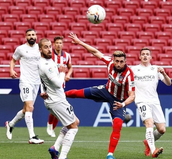 Héctor Herrera durante un partido con Atlético de Madrid