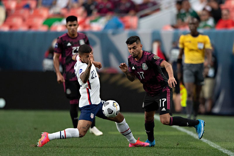 El mexicano en un partido con el Tri