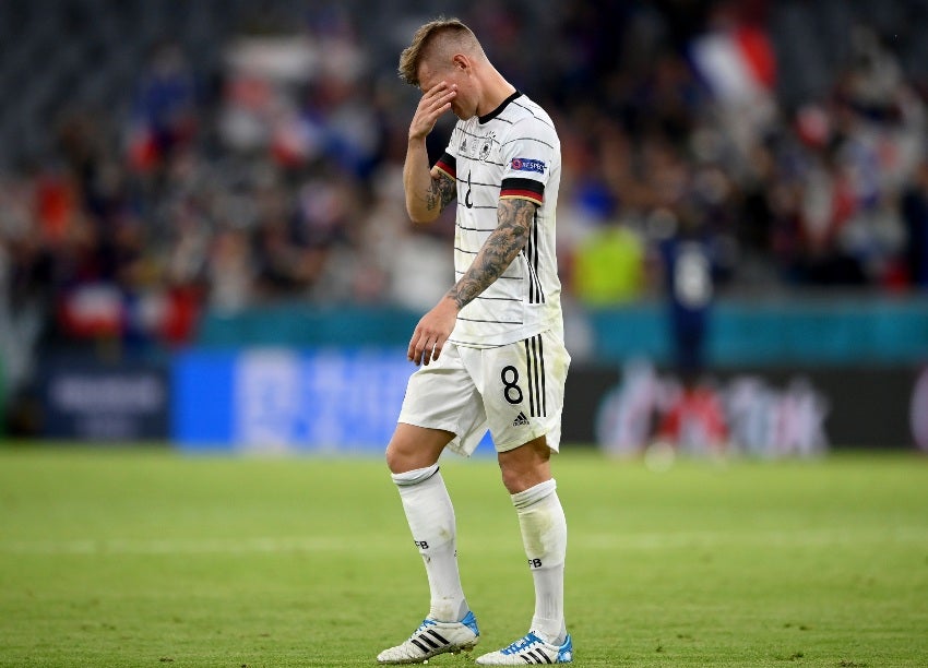 Toni Kroos en el duelo entre Alemania y Francia