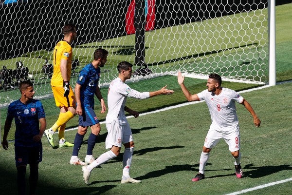 Álvaro Morata y Koke en la cancha