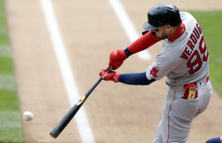 Verdugo conecta de hit con los Red Sox