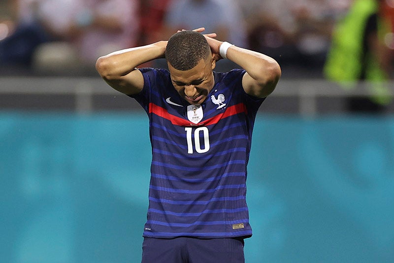 Kylian Mbappé tras fallar un penalti con Francia 