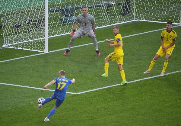 Gol de Zinchenko con Ucrania en la Eurocopa