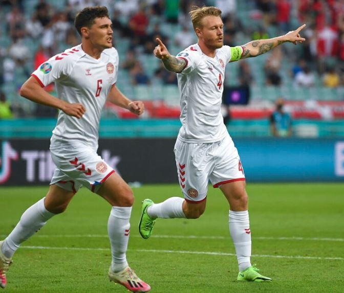 Simon Kjaer, en festejo de gol