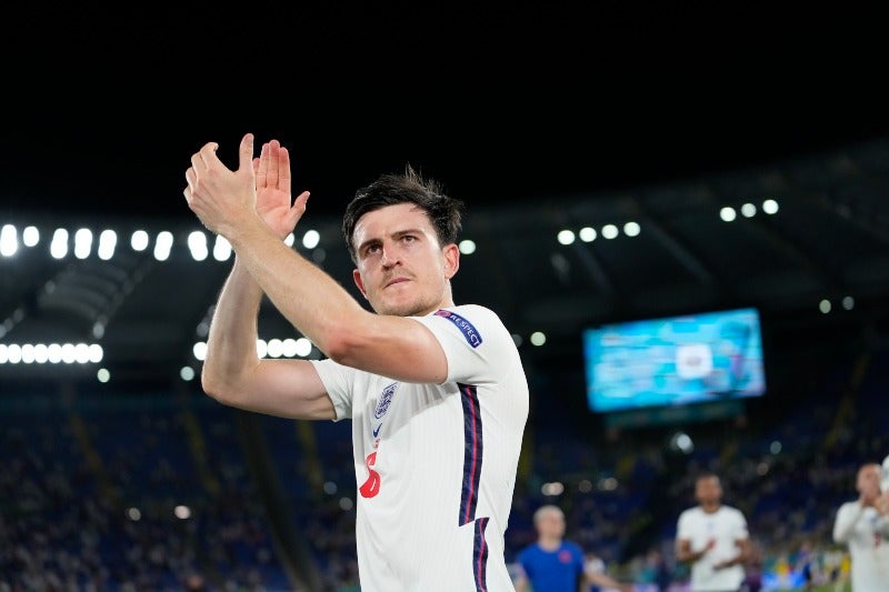 Harry Maguire en festejo con Inglaterra