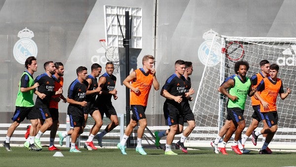 Marcelo Vieira entrena con el Real Madrid