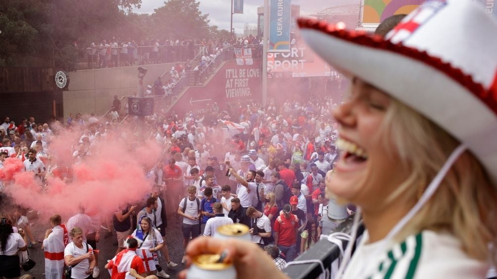 Aficionados ingleses previo a la Final