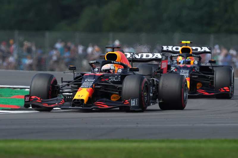 Checo Pérez previo a una carrera de F1