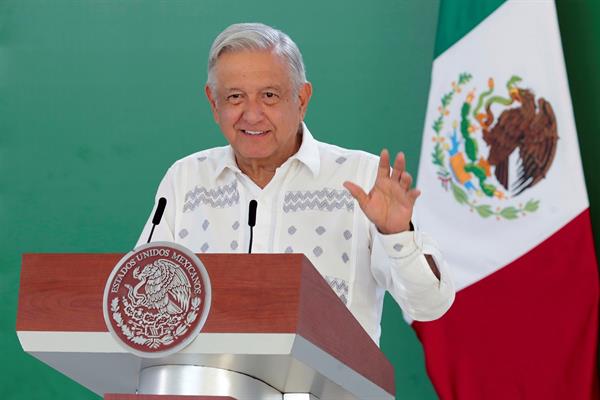 López Obrador en conferencia 