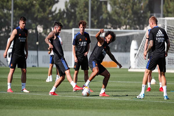 Hazard, Carvajal, Mariano y Mendy, ausentes en la segunda sesión