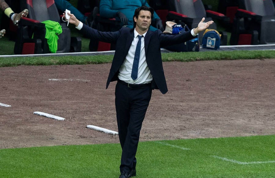 Santiago Solari en juego ante Puebla