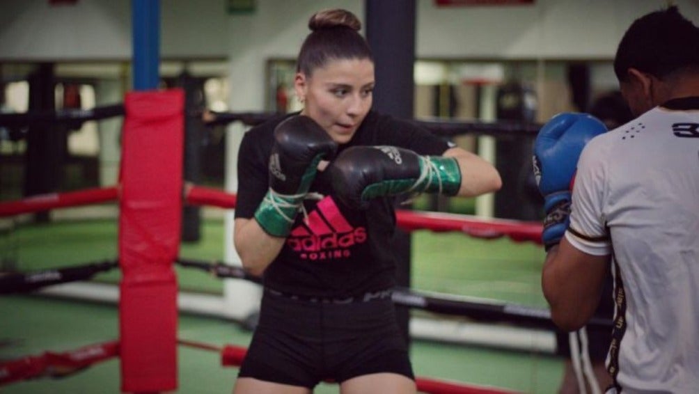 Yamileth Mercado durante un entrenamiento