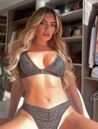 Megan Barton-Hanson, celebridad en OnlyFans