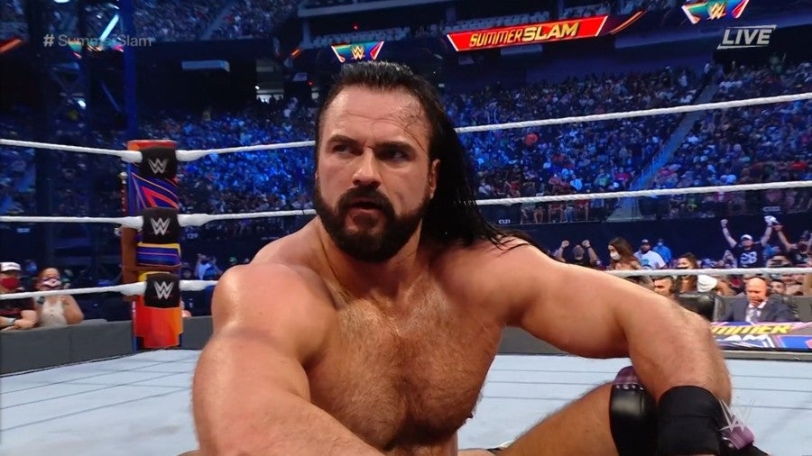 Drew McIntyre no tuvo problemas para vencer a Mahal