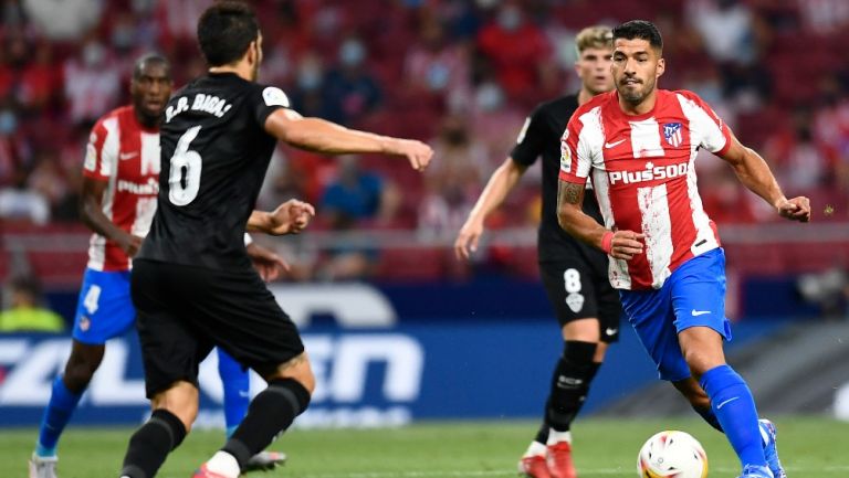 Luis Suárez con el Atlético de Madrid, seleccionado de Uruguay