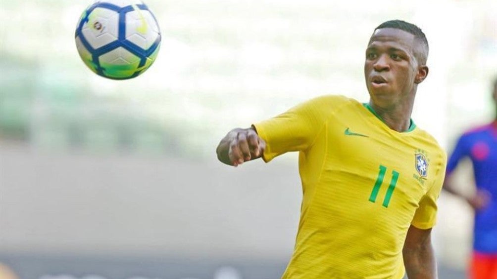 Vinicius con Brasil