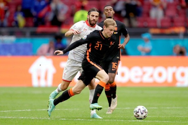 Frenkie de Jong en acción con la "Oranje"