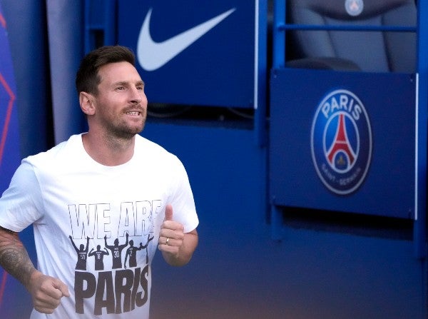Messi durante su presentación con el PSG
