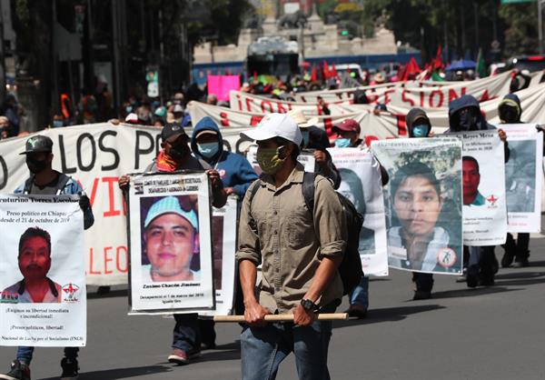 Ciudadanos 'alzan la voz' ante familiares desaparecidos