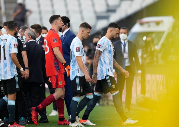 Se retira la Selección Argentina de la cancha