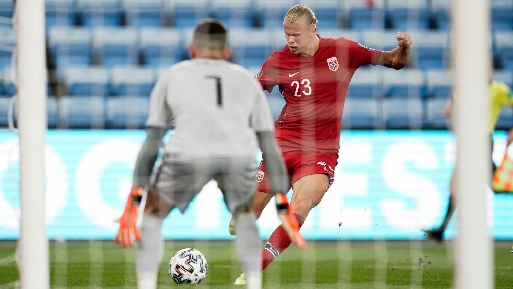 Haaland en un partido con Noruega