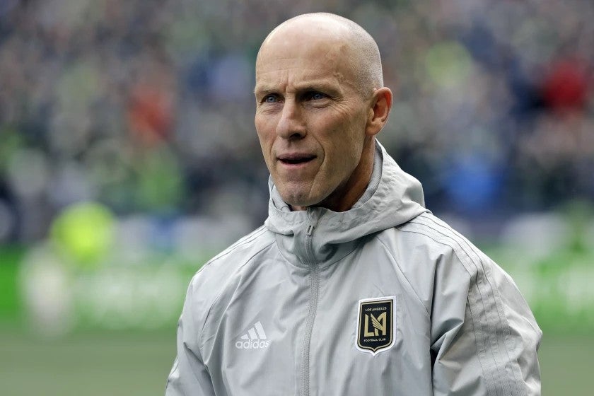 Bob Bradley en un partido del LA FC