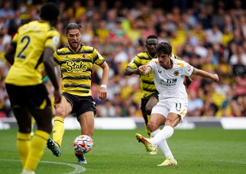 Trincao disparando al marco del Watford