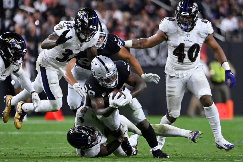 Raiders vencieron a Ravens