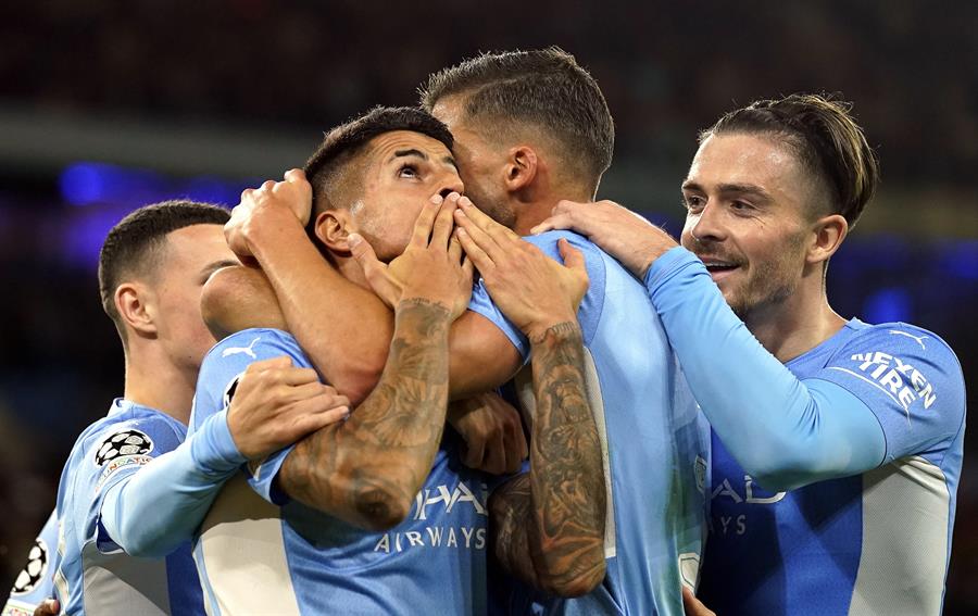 Jugadores del City celebrando un gol vs el Leipzig