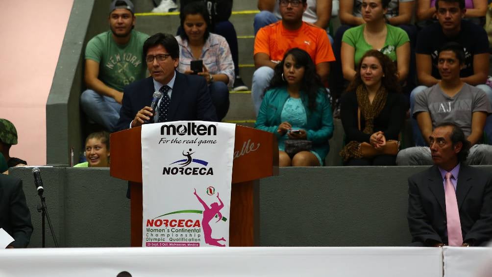 Jesús Perales durante una conferencia 