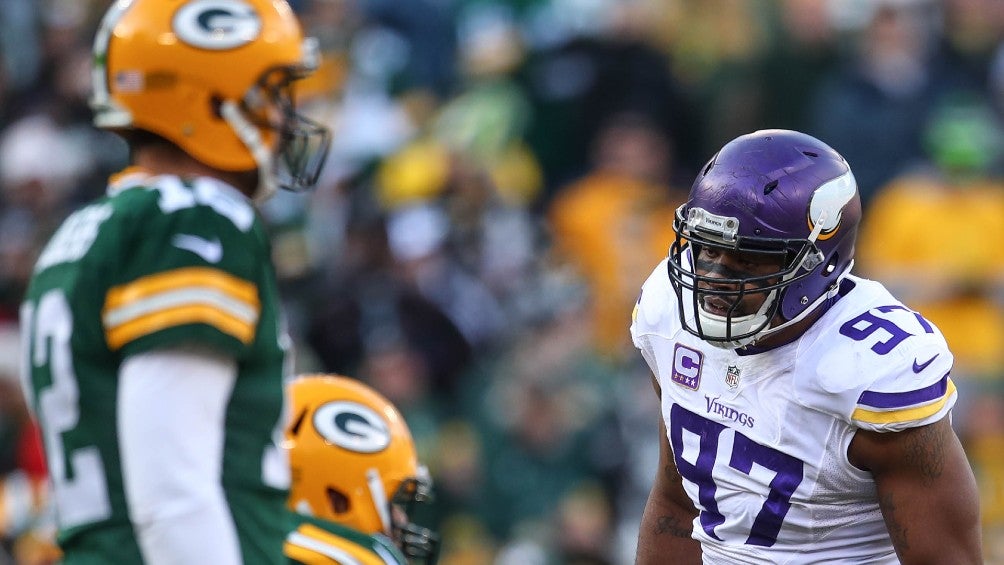 Everson Griffen en un partido con los Vikings