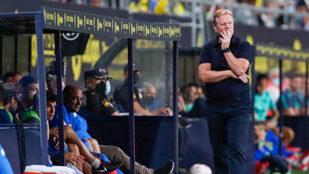 Ronald Koeman en el partido en contra del Cadiz