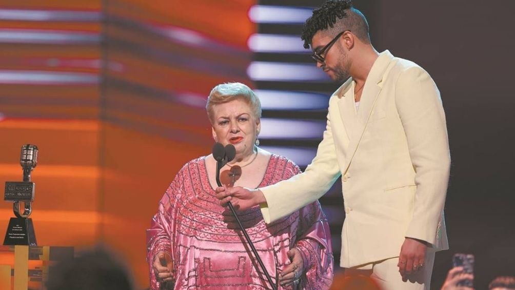 Paquita la del Barrio y Bad Bunny