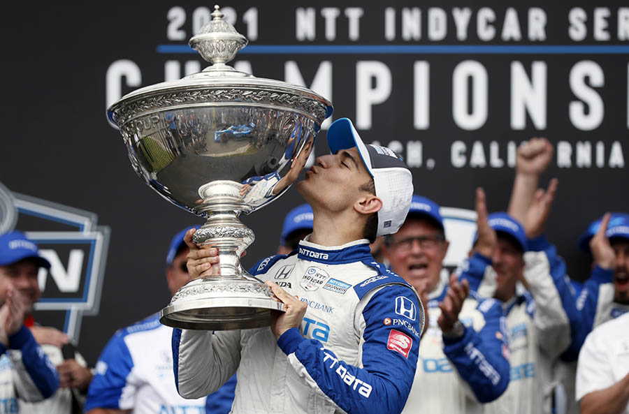 Álex Palou se proclamó campeón de la IndyCar