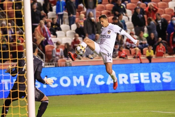 Javier 'Chicharito' Hernández durante torneo en la MLS