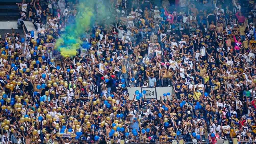 Afición de Pumas en Clásico Capitalino