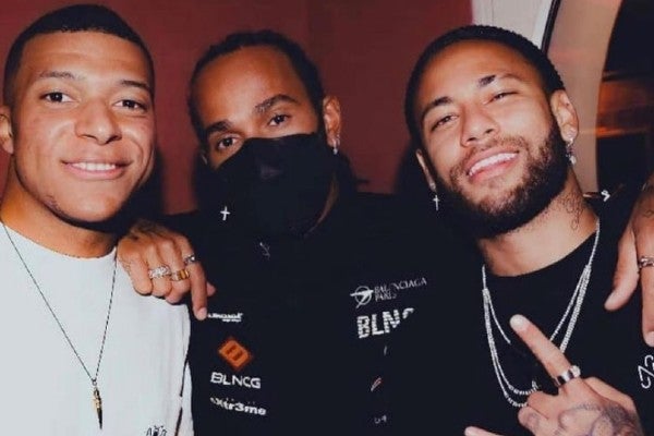 Kylian Mbappé, Lewis Hamilton y Neymar en el cumpleaños de Cindy Bruna