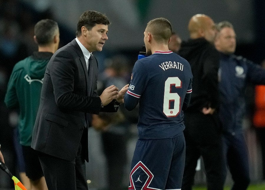 Mauricio Pochettino durante un partido con el PSG