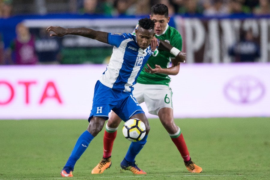 Romell Quioto durante un partido con Honduras