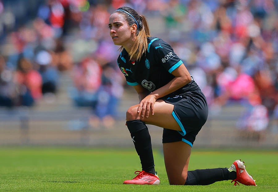 Caro Jaramillo en partido ante Pumas