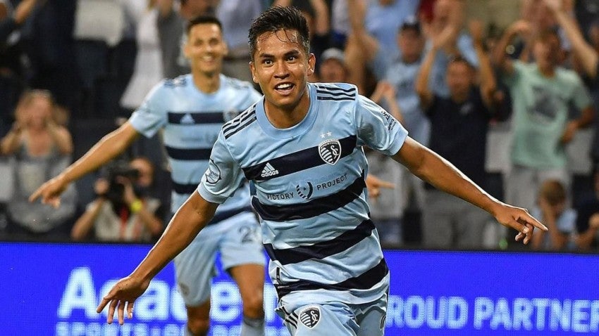 Felipe Hernández en un juego del Sporting Kansas City