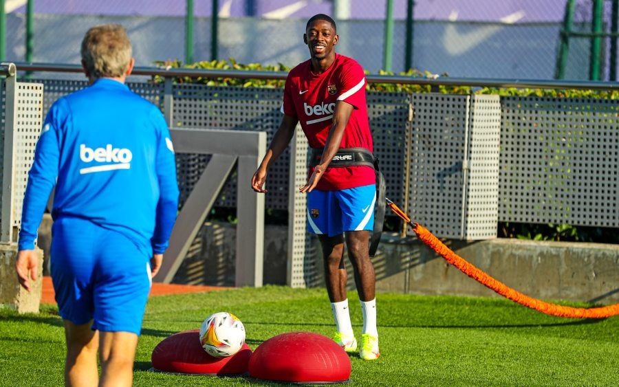 Dembélé regresó a los entrenamientos del Barça